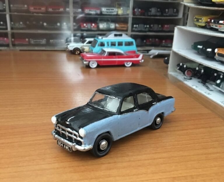1719. 1957 Morris Oxford