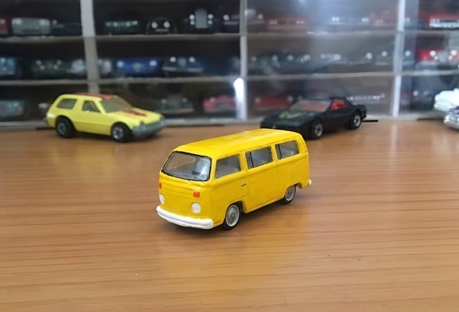 2027. 1976 Volkswagen Combi