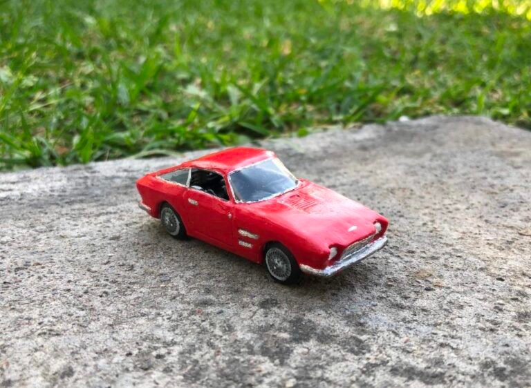 4134. 1967 Trident Clipper