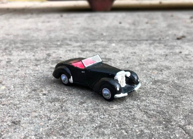 4140. 1949 Triumph 2000 Roadster