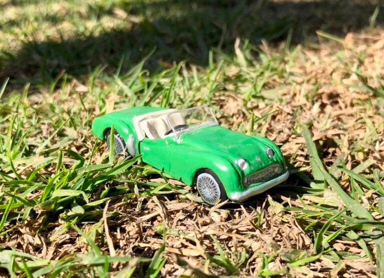 4144. 1959 Triumph TR3