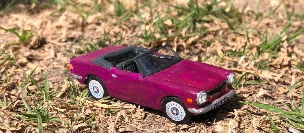 4148. 1976 Triumph TR6