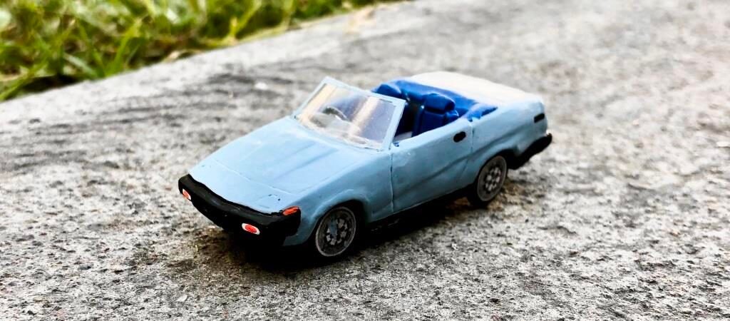 4158. 1981 Triumph TR8