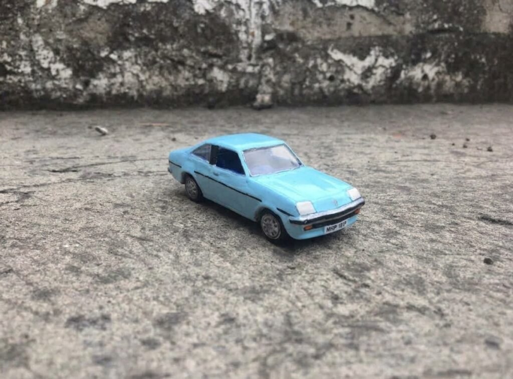4194. 1976 Vauxhall Cavalier